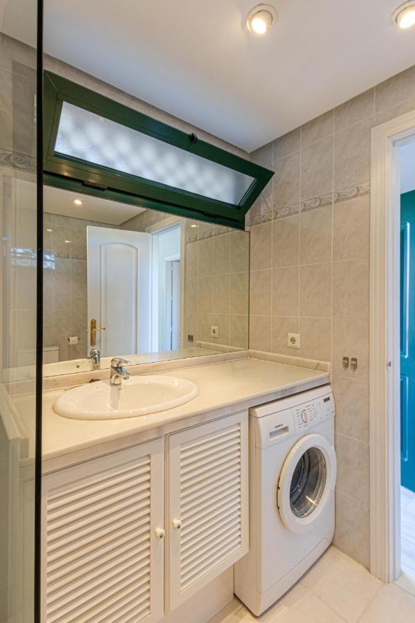 797 Holiday Rentals - Apartamento Frente Al Parque La Paloma Con Piscina Benalmádena Extérieur photo