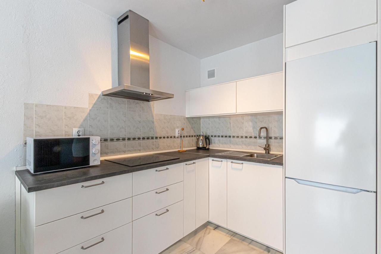 797 Holiday Rentals - Apartamento Frente Al Parque La Paloma Con Piscina Benalmádena Extérieur photo